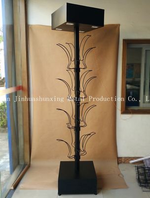 Los accesorios del coche de L700mm W700mm exhiben el estante, soportes de exhibición del casco con el gancho