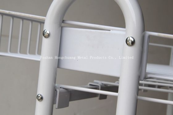 Estante de exhibición de encargo del metal de la patata frita con la cesta de cuatro cables blanca