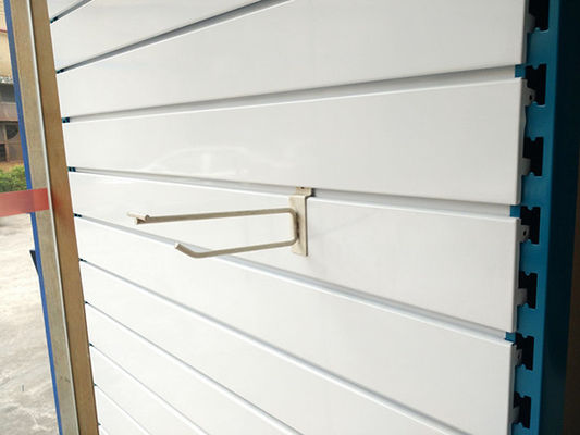 Estante de exhibición de la profundidad 550m m Pegboard de la anchura 1000m m con el logotipo de encargo