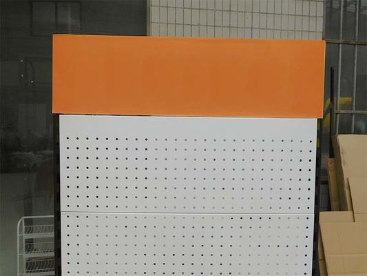 Estante de exhibición de la batería de coche de la anchura del certificado 650m m del TUV Pegboard