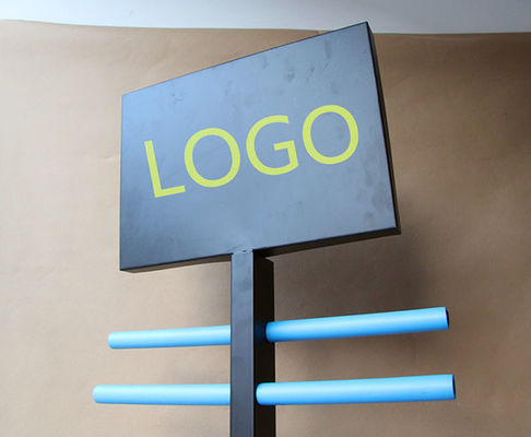 Estante del almacenamiento del equipo de deportes de H1800mm L450mm, estante Logo Printed del almacenamiento del monopatín